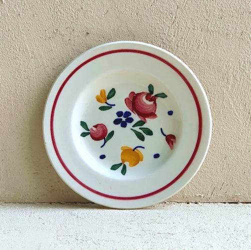 Antique mini plate.A-4<img class='new_mark_img2' src='https://img.shop-pro.jp/img/new/icons47.gif' style='border:none;display:inline;margin:0px;padding:0px;width:auto;' />