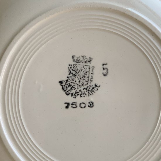 St.Amand Antique plate.b<img class='new_mark_img2' src='https://img.shop-pro.jp/img/new/icons47.gif' style='border:none;display:inline;margin:0px;padding:0px;width:auto;' />