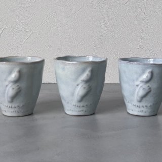 Yarnnakarn ceramic cup.bird