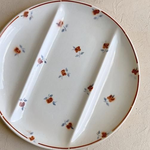 Sarreguemines plate<img class='new_mark_img2' src='https://img.shop-pro.jp/img/new/icons47.gif' style='border:none;display:inline;margin:0px;padding:0px;width:auto;' />
