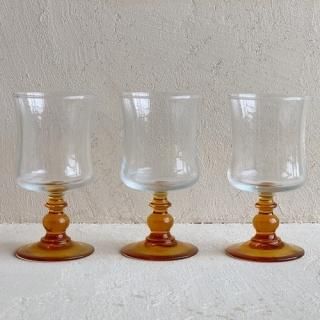 Vintage liqueur glass<img class='new_mark_img2' src='https://img.shop-pro.jp/img/new/icons47.gif' style='border:none;display:inline;margin:0px;padding:0px;width:auto;' />