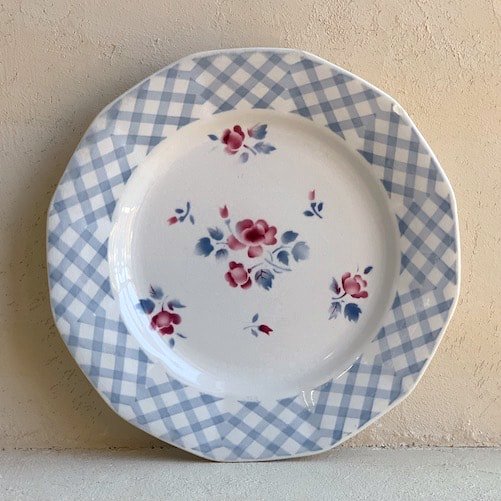 Antique Sarreguemines plate.a<img class='new_mark_img2' src='https://img.shop-pro.jp/img/new/icons47.gif' style='border:none;display:inline;margin:0px;padding:0px;width:auto;' />