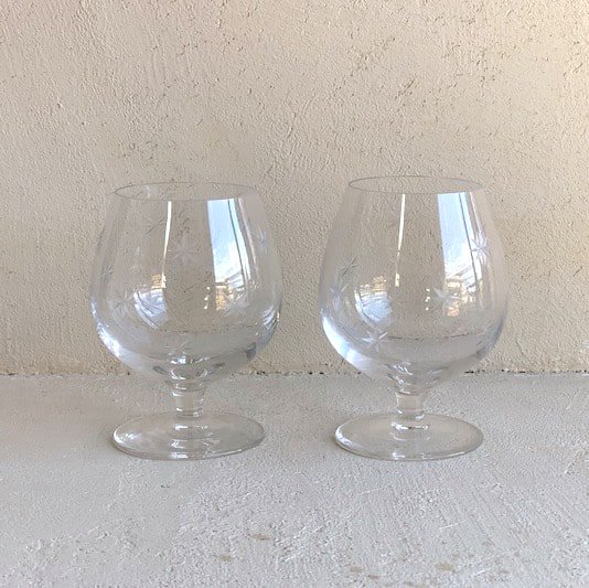 Antique liqueur glass set<img class='new_mark_img2' src='https://img.shop-pro.jp/img/new/icons47.gif' style='border:none;display:inline;margin:0px;padding:0px;width:auto;' />