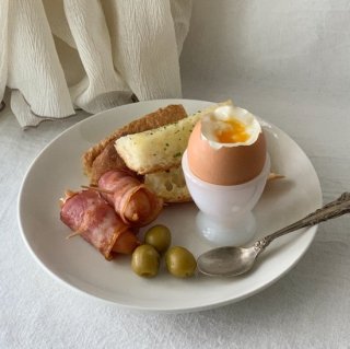 Vintage egg holder