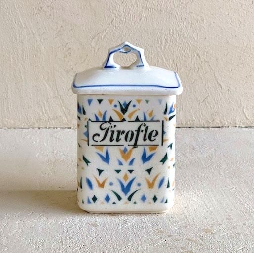 Antique Canister<img class='new_mark_img2' src='https://img.shop-pro.jp/img/new/icons47.gif' style='border:none;display:inline;margin:0px;padding:0px;width:auto;' />