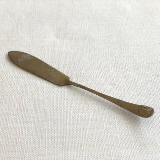 Vintage mini butter knife<img class='new_mark_img2' src='https://img.shop-pro.jp/img/new/icons47.gif' style='border:none;display:inline;margin:0px;padding:0px;width:auto;' />