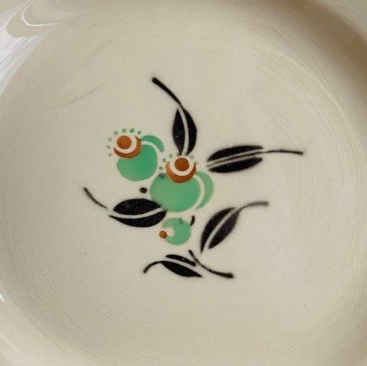Vintage BOCH plate.a<img class='new_mark_img2' src='https://img.shop-pro.jp/img/new/icons47.gif' style='border:none;display:inline;margin:0px;padding:0px;width:auto;' />