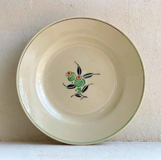 Vintage BOCH plate.b<img class='new_mark_img2' src='https://img.shop-pro.jp/img/new/icons47.gif' style='border:none;display:inline;margin:0px;padding:0px;width:auto;' />