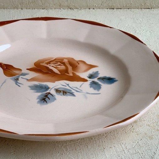 Sarreguemines rose plate.a