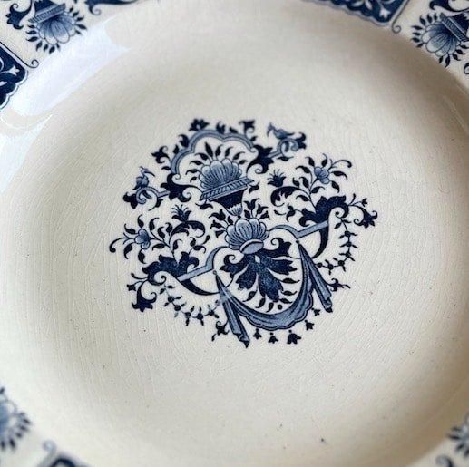 Antique GIEN Square plate
