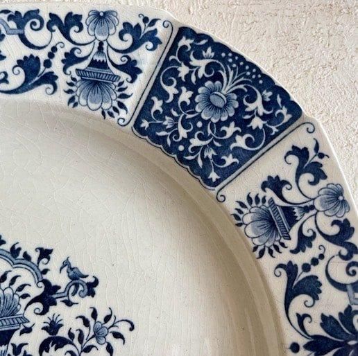Antique GIEN Square plate