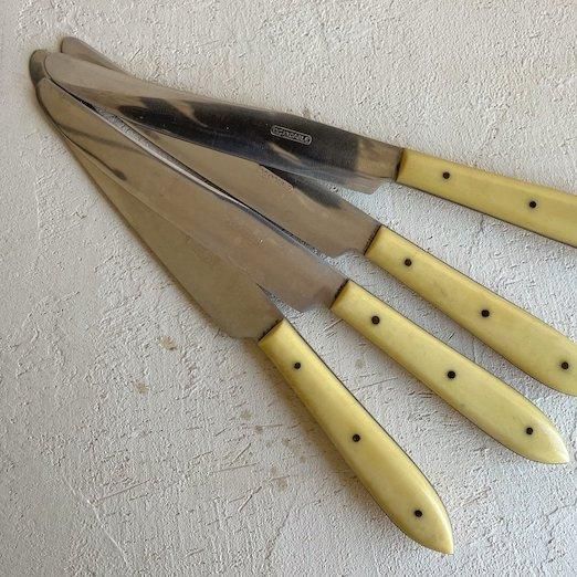 Vintage Table Knife set.A