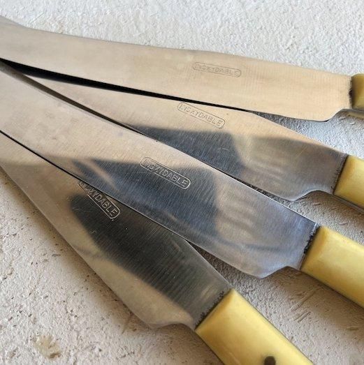 Vintage Table Knife set.A