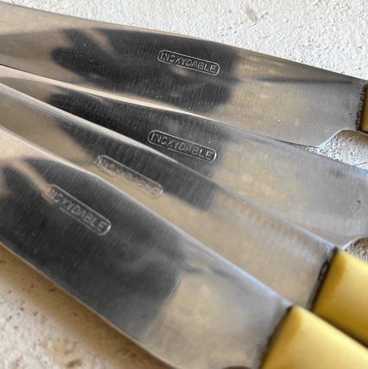 Vintage Table Knife set.B
