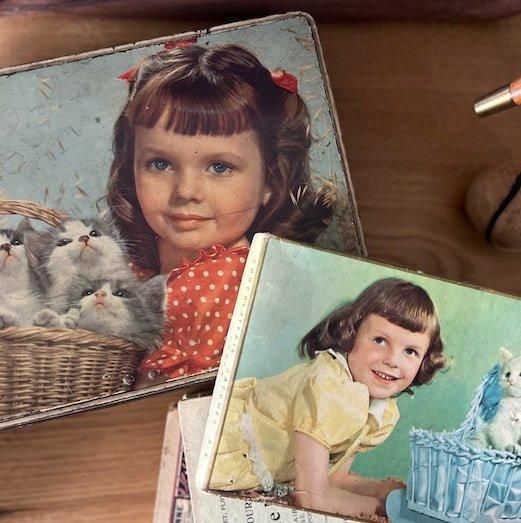 Vintage Chocolate box<img class='new_mark_img2' src='https://img.shop-pro.jp/img/new/icons47.gif' style='border:none;display:inline;margin:0px;padding:0px;width:auto;' />