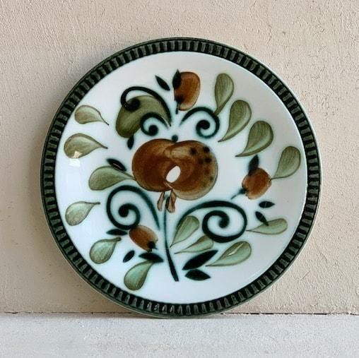BOCH Argenteuil plate.a<img class='new_mark_img2' src='https://img.shop-pro.jp/img/new/icons47.gif' style='border:none;display:inline;margin:0px;padding:0px;width:auto;' />