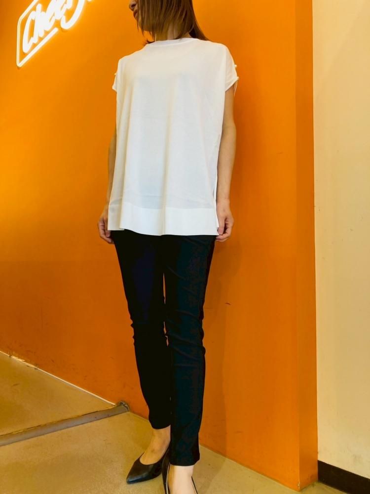<img class='new_mark_img1' src='https://img.shop-pro.jp/img/new/icons3.gif' style='border:none;display:inline;margin:0px;padding:0px;width:auto;' />ドロストタックパンツ