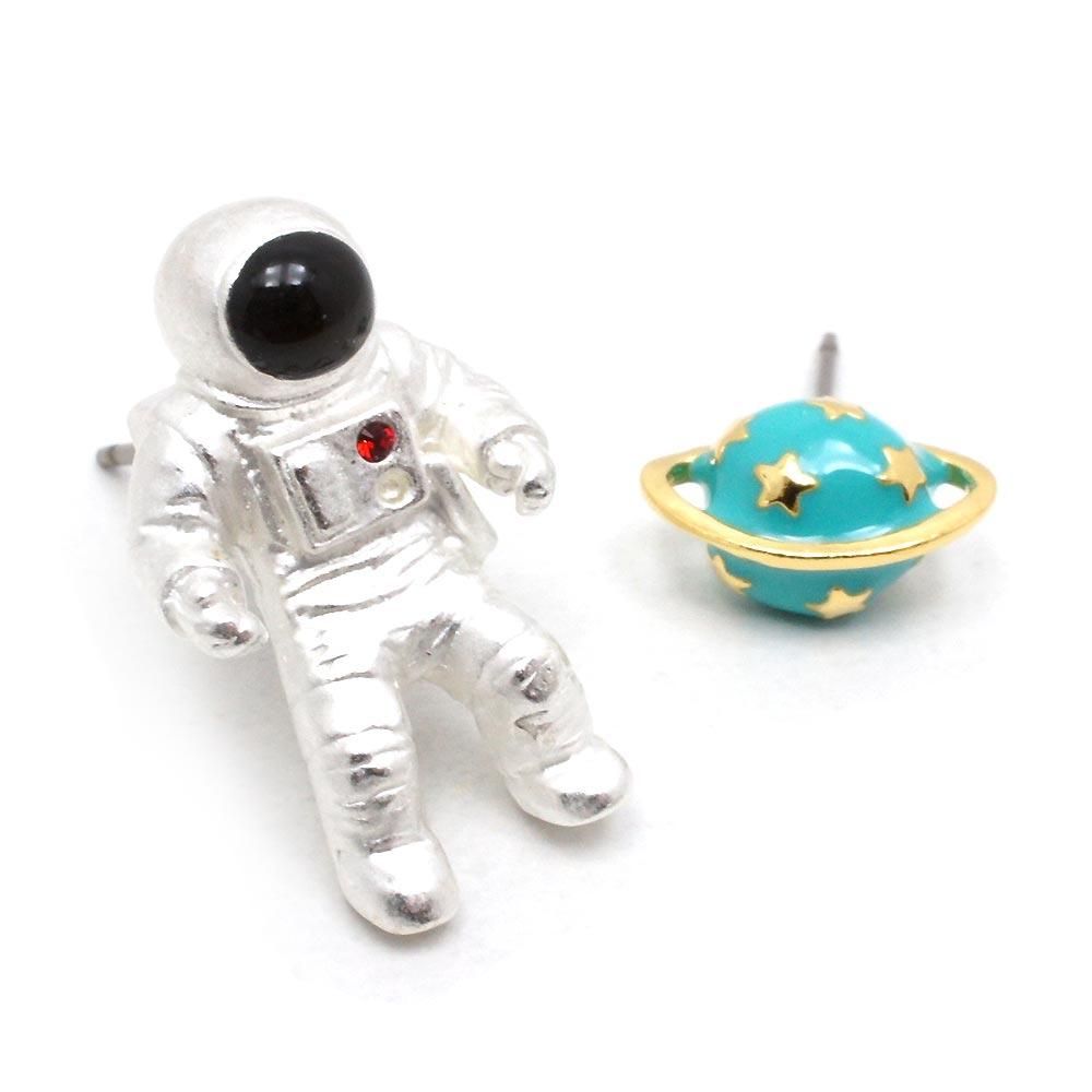 宇宙飛行士 ピアス Gargle ガーグル Gargle Online ガーグル ゾーラ公式通販 宇宙飛行士 ピアス Gargle ガーグル Gargle Online ガーグル ゾーラ公式通販