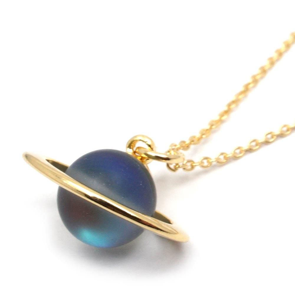 新品ガーグル　フラッシュサターン　ネックレス 宇宙 土星 ホワイト　ユニバース flash saturn ネックレス：gargle（ガーグル） - gargle online