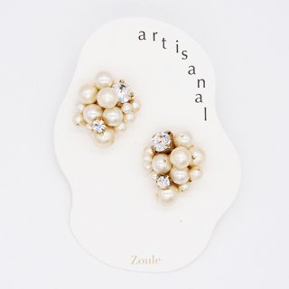 〈2023.1月新作〉pearl bouquet � ピアス：zoule（ゾーラ）
