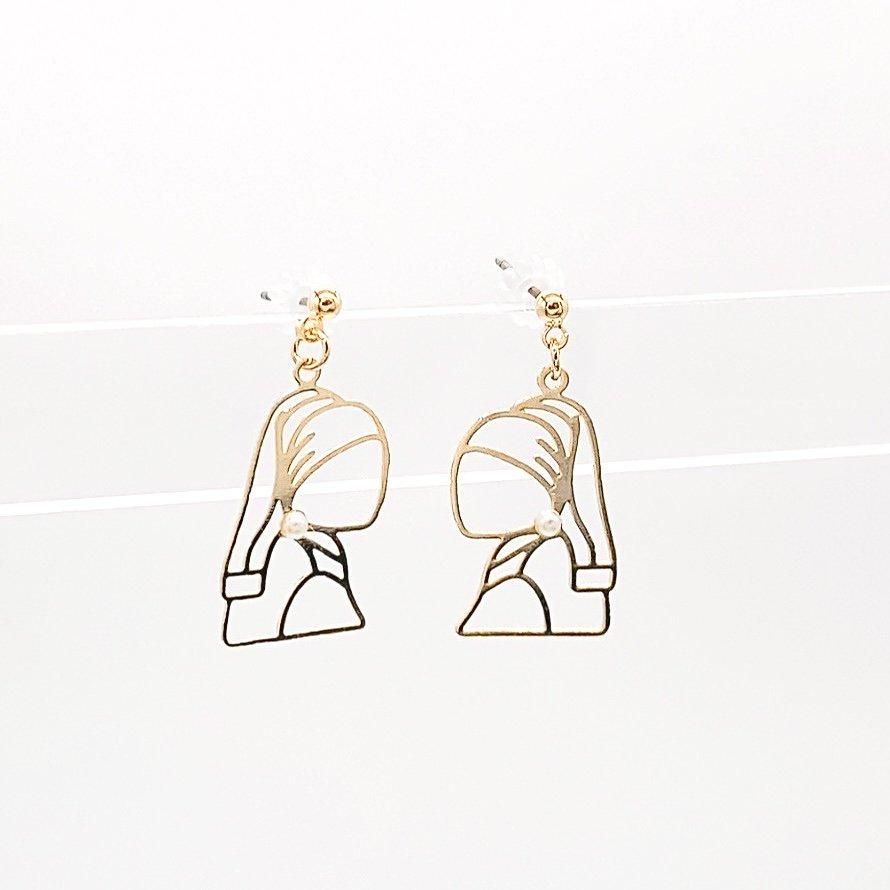 メタル真珠の耳飾りの少女 ピアス：gargle（ガーグル） - gargle