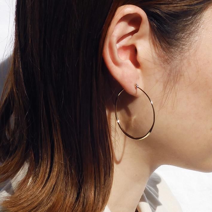 フープ ピアスL：ISS（イズ） - gargle online | ガーグル・ゾーラ公式通販