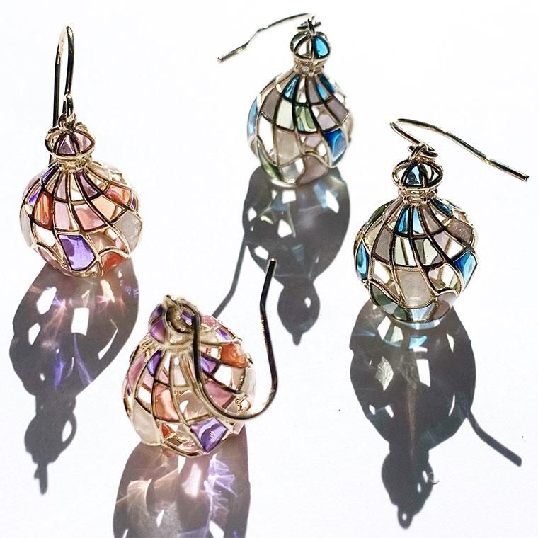 Moana Shell ピアス MANA'＞SHELL MOTIF HOOK EARRINGS/ピアス