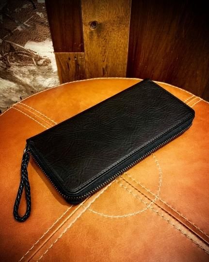 Round zipper wallet