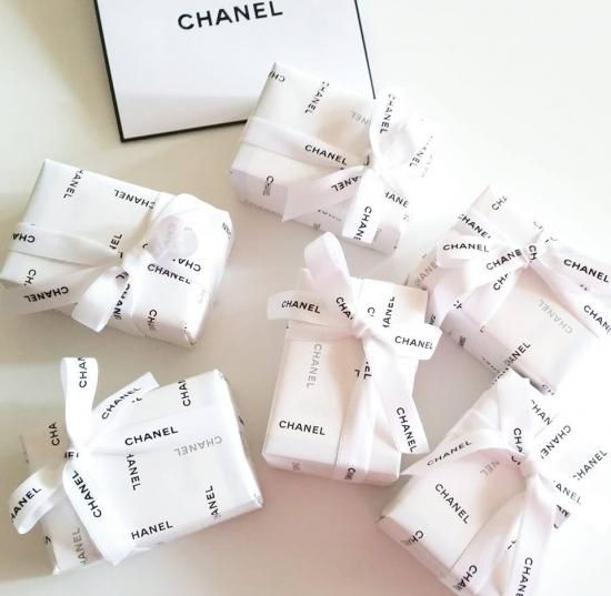 Chanel のラッピング ショッパー付 シャネル chanel ハンドクリーム 卵 プレゼント クリスマス バレンタイン ラ クレーム マン 即納 代引不可 レターパックのみ送料無料 ホワイトデー Qulin Shop