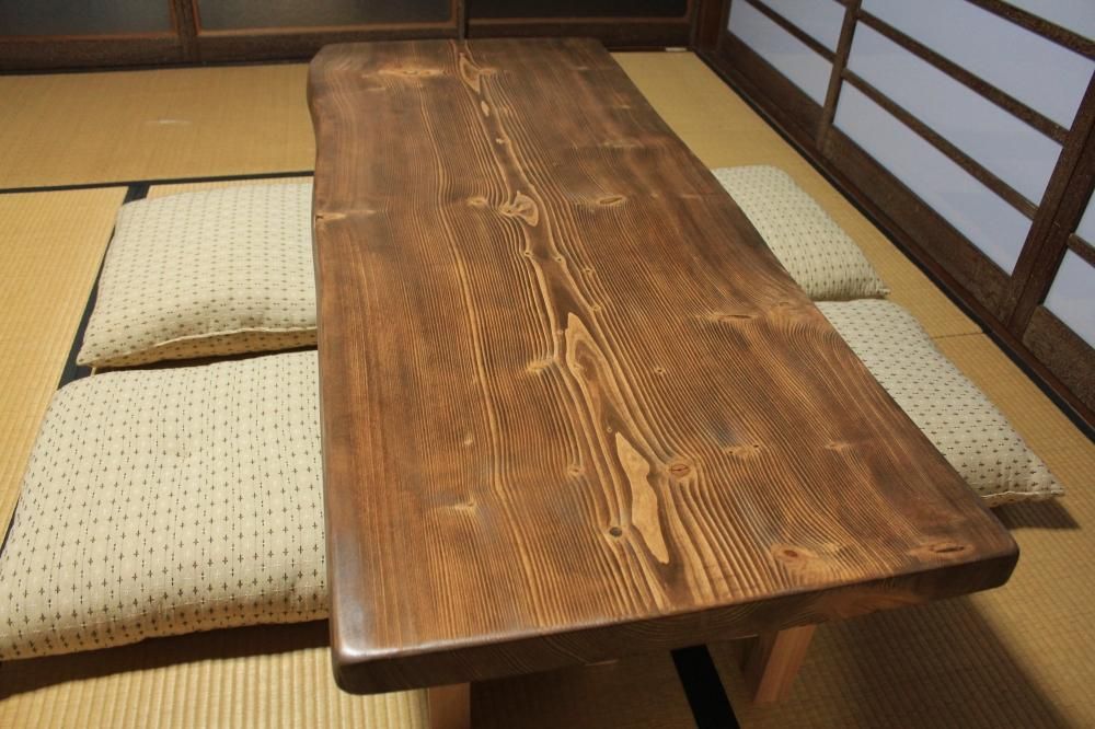 樅 一枚板 ローテーブル | 高品質デザイン - 木とともに生きる 樅 一枚板 ローテーブル | 高品質デザイン - 木とともに生きる