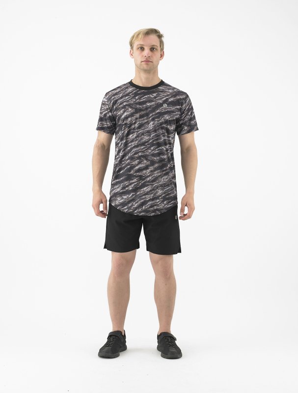 <img class='new_mark_img1' src='https://img.shop-pro.jp/img/new/icons16.gif' style='border:none;display:inline;margin:0px;padding:0px;width:auto;' />PERFORMANCE TEE/昇華Tシャツ 総柄 胸シートワンポイント