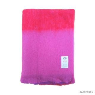 AVOCA Mohair Throw JAZZBERRY knee