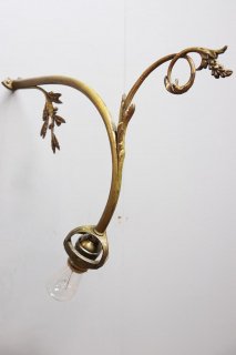 <img class='new_mark_img1' src='https://img.shop-pro.jp/img/new/icons14.gif' style='border:none;display:inline;margin:0px;padding:0px;width:auto;' />Art Nouveau Brass Wall Lamp-No1