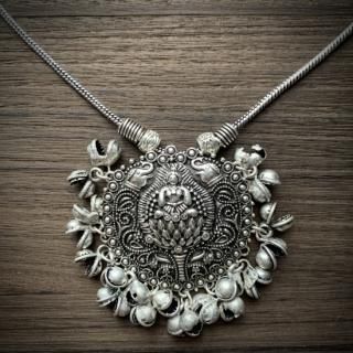 インド　バンジャラ族　ヴィンテージ　　ネックレス　少数民族　トライバルアート インド バンジャラ族 ヴィンテージ ネックレス 少数民族 トライバル