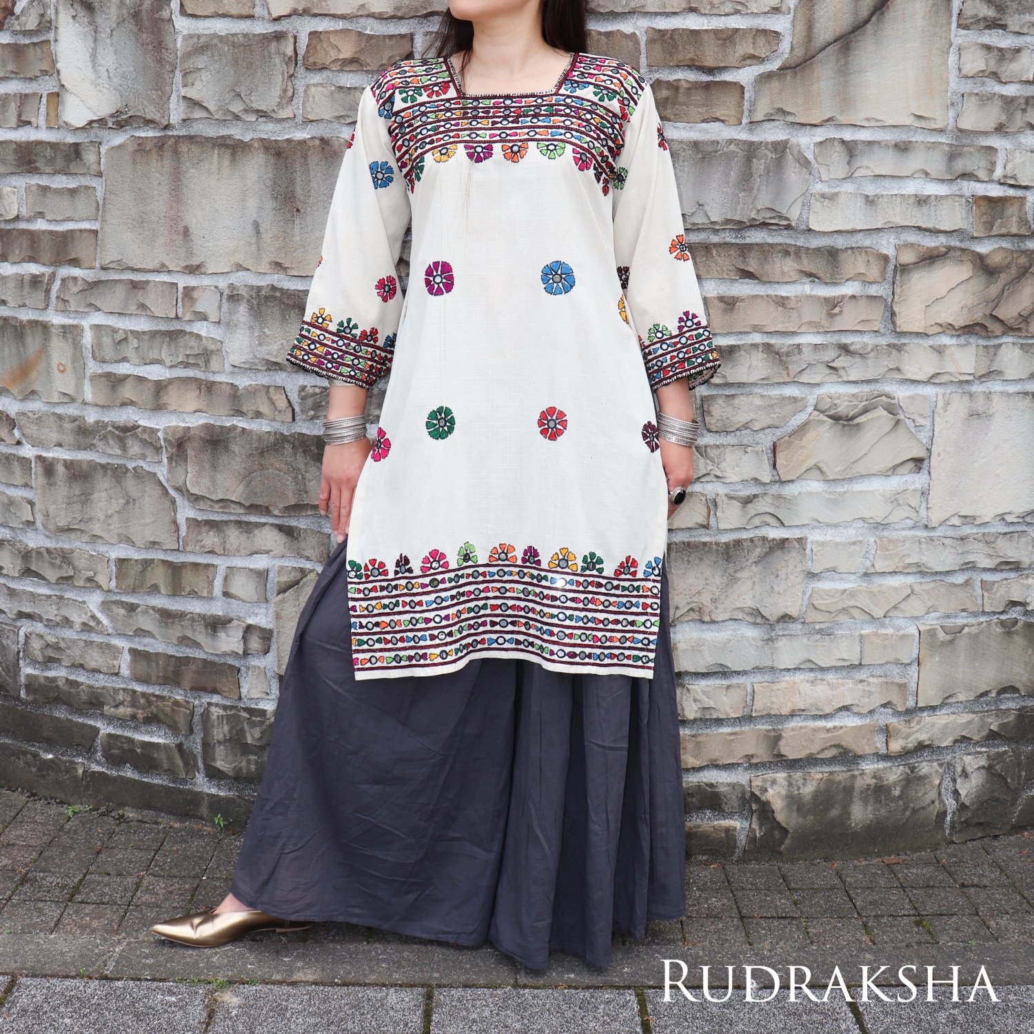 レア BALOCHI DRESS VINTAGE ≪キナリ≫ バロチドレス アフガニスタン