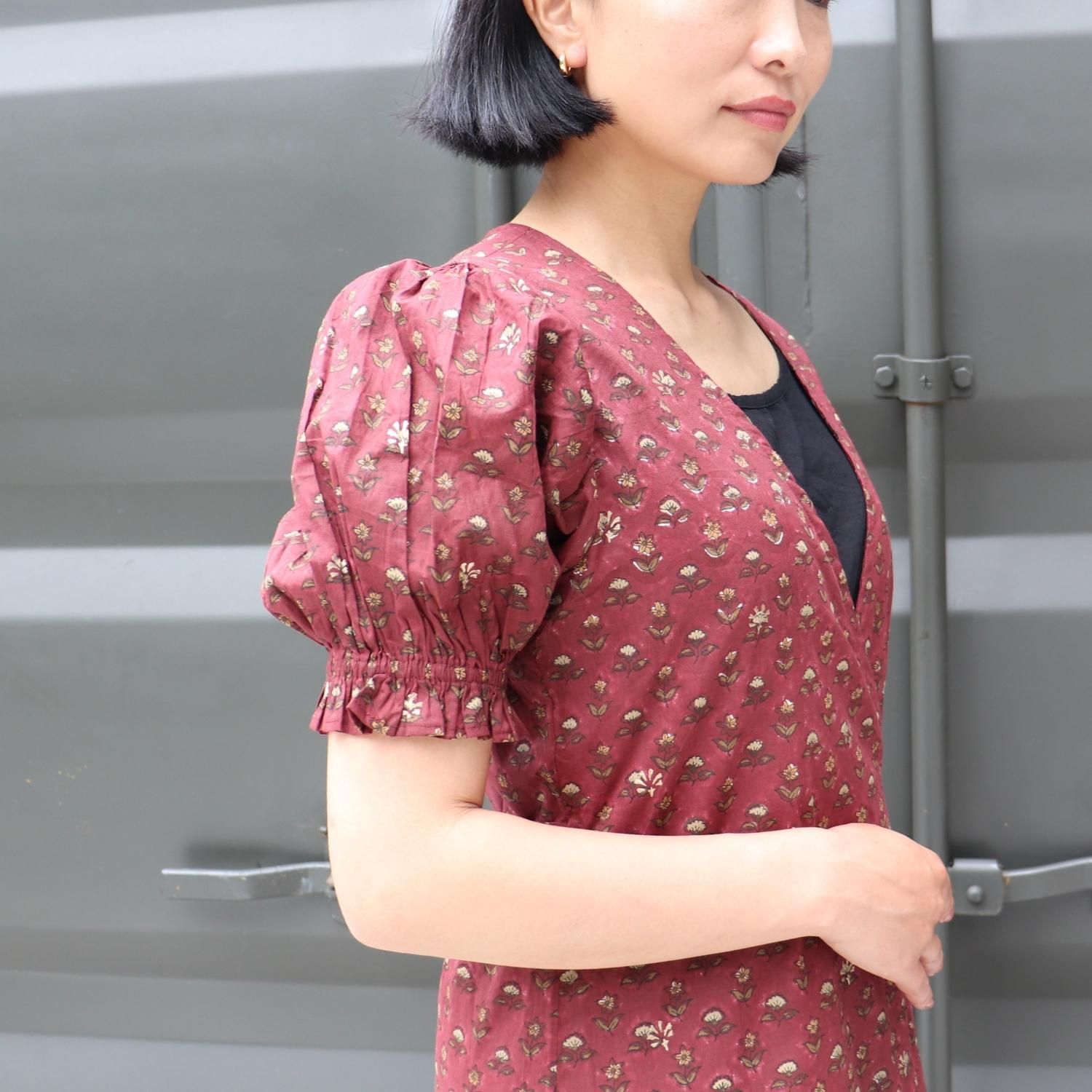 RUDRAKSHA ハンドブロックプリント インド綿カシュクールワンピース RUDRAKSHA ハンドブロックプリント インド綿カシュクールワンピース