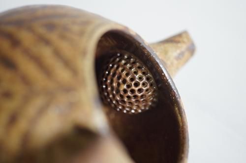 城進 鉄絵 ポット（つまみ有り） - うつわと暮らしの道具 mokodi モコディ