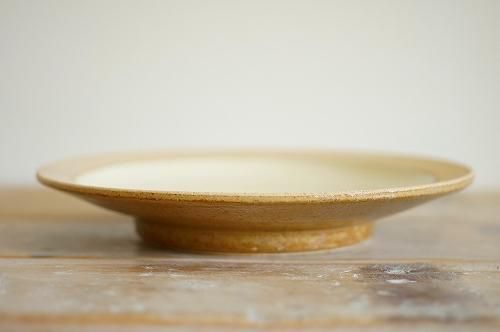 出西窯 6寸皿 ふち剥ぎ - うつわと暮らしの道具 mokodi モコディ 出西窯 6寸皿 ふち剥ぎ - うつわと暮らしの道具 mokodi モコディ