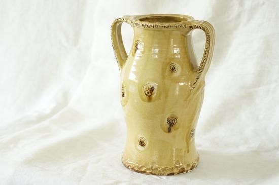 新作商品 湯町窯 モコディ mokodi うつわと暮らしの道具 - 826 両手付押紋花器 花瓶・フラワースタンド
