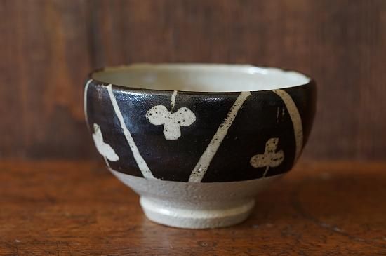 山根窯 鐵絵茶碗 906 - うつわと暮らしの道具 mokodi モコディ