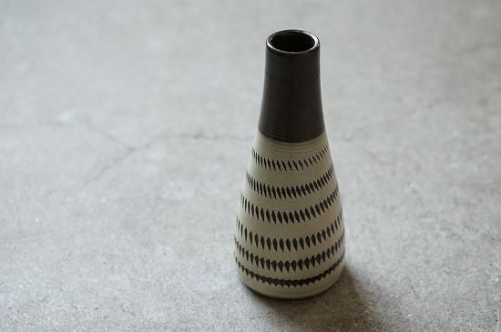 小鹿田焼 6.5寸花瓶 551S - うつわと暮らしの道具 mokodi モコディ