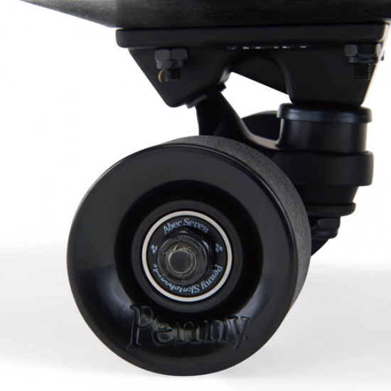 PENNY 32inch BLACKOUT - FESN / LIBE BRAND UNIVS. PENNY 32inch BLACKOUT - FESN / LIBE BRAND UNIVS.