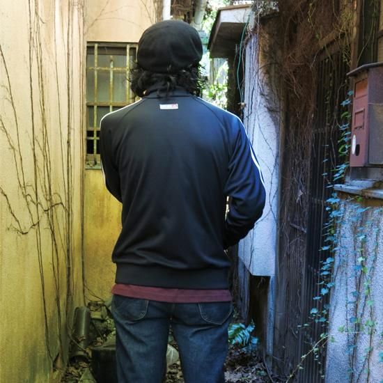 FRA TRACK JKT - FESN / LIBE BRAND UNIVS.