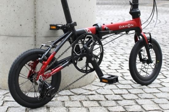カッコ良いカスタムをしたい方は、DAHON K3専用フルカーボン カッコ良いカスタムをしたい方は、DAHON K3専用フルカーボン