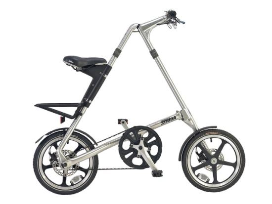 ストライダ=三角おにぎり自転車 独創的なトライアングル(三角 ストライダ=三角おにぎり自転車 独創的なトライアングル(三角