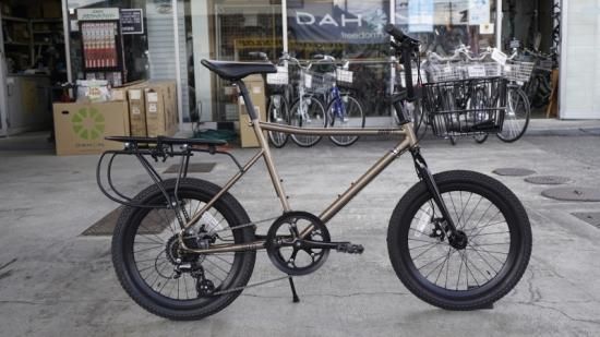 未使用　Tern カーゴラック　キャットアイ　ライト付き　自転車キャリア　ブルベ 未使用 Tern カーゴラック キャットアイ ライト付き 自転車