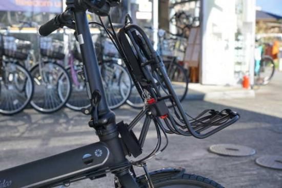 カンガラックはKLICKfixアダプターシステムを採用した、フロント