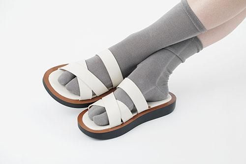 ­Ĥܤռ