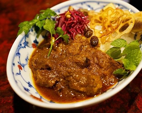 青花釉裏紅 楕円鉢 平戸藤祥五光窯 三川内焼 磁器縦175×横250×高 青花釉裏紅 楕円鉢 平戸藤祥五光窯 三川内焼 磁器縦175×横250×高