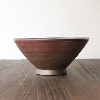 飯碗B　桟切　松岡誠悟（備前焼）直径125×60mm 陶器